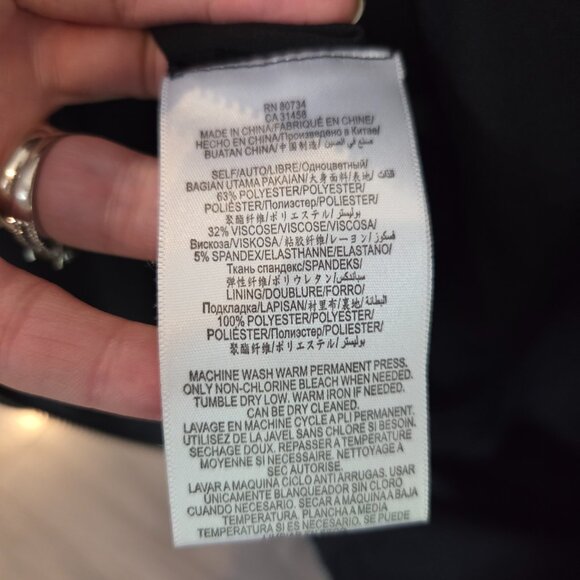 BCBG MAX AZRIA Zippered Black Sleeveless Top from set of Lost Girl TV show - Picture 6 of 6